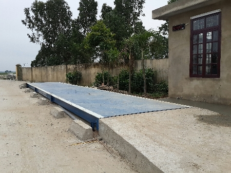 Tim hieu xem can o to dien tu hoat dong ra sao 